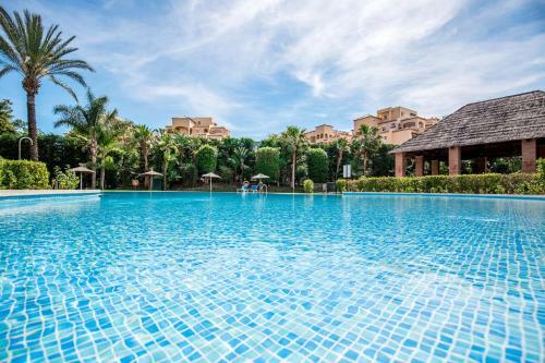 Luxury Apartment In Benatalaya