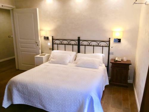 Hotel Ferro Di Cavallo