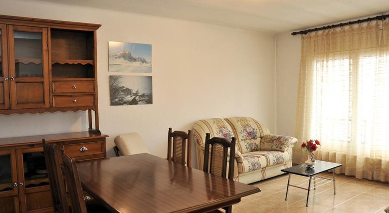 Apartaments Turistics Pirineu