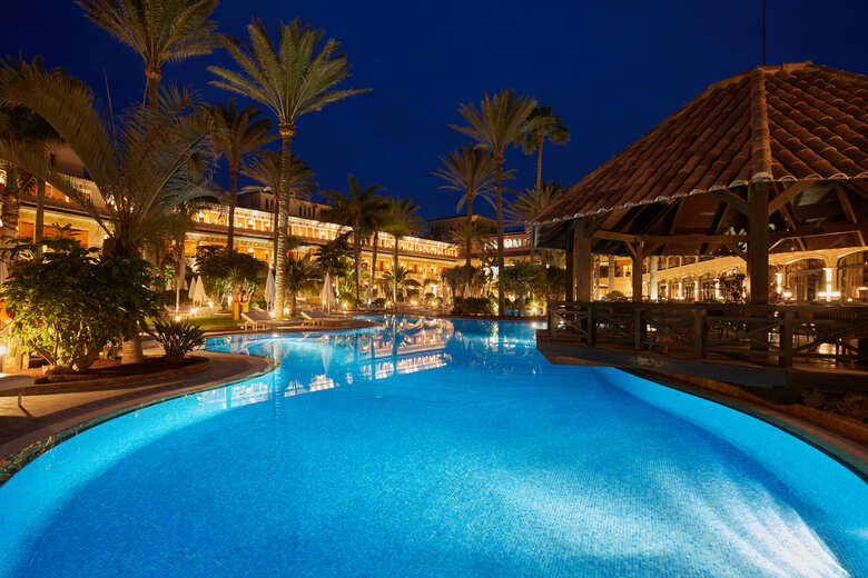 Hotel Secrets Bah�a Real Resort - Adults Only