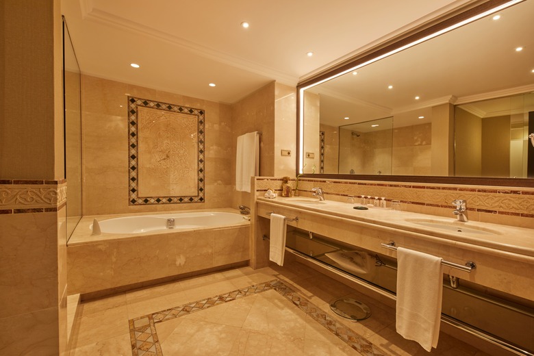 Hotel Secrets Bah�a Real Resort - Adults Only