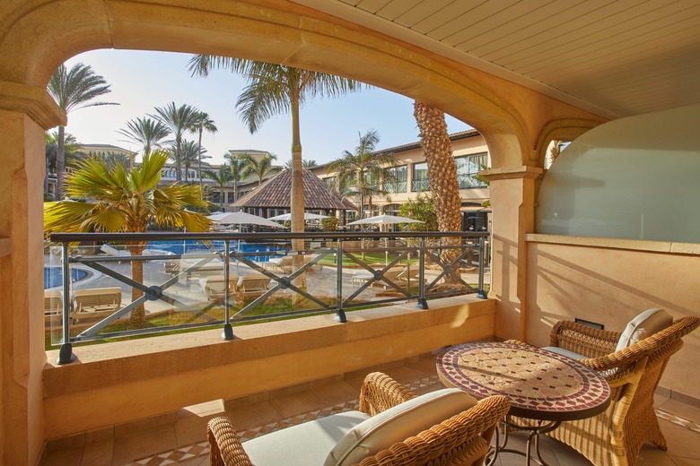 Hotel Secrets Bah�a Real Resort - Adults Only