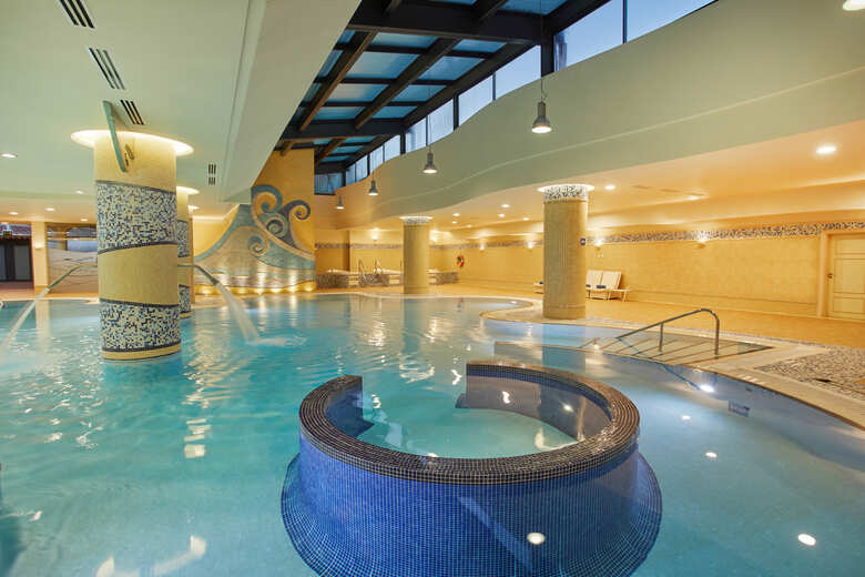 Hotel Secrets Bah�a Real Resort - Adults Only