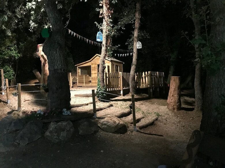 Hotel Hostal Esteba