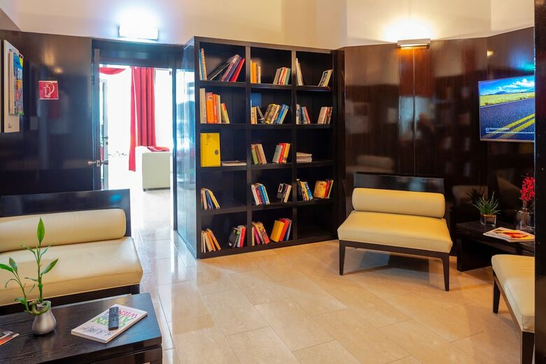 Aparthotel The Levante Laudon