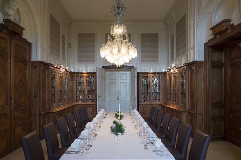 Hotel Schloss Wilhelminenberg