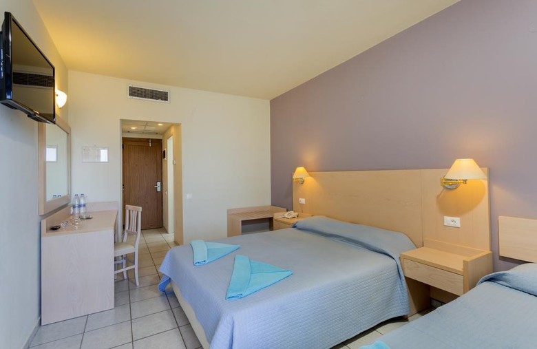 Hotel Malia Beach