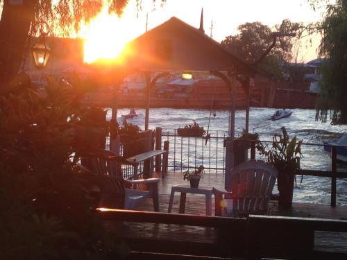 Lodge Caba�as Burdeos