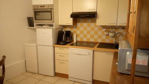 Holiday Home Aqueducienne