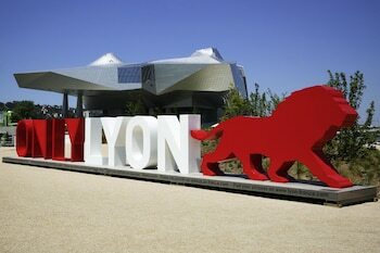 Hotel Ibis Lyon Est Bron