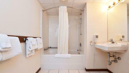 Hotel Magnuson Country Inn Ishpeming