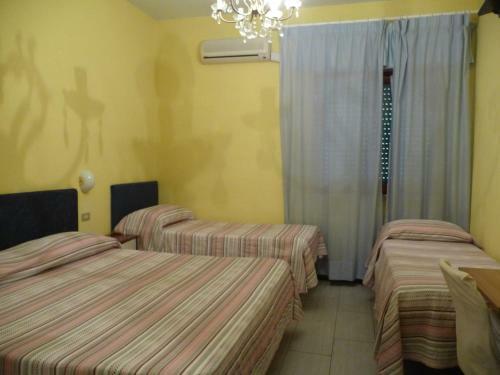 Hostal Meubl� Andrea Doria