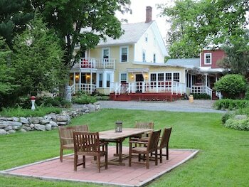 Saratoga Farmstead B&B