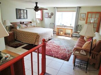 Saratoga Farmstead B&B