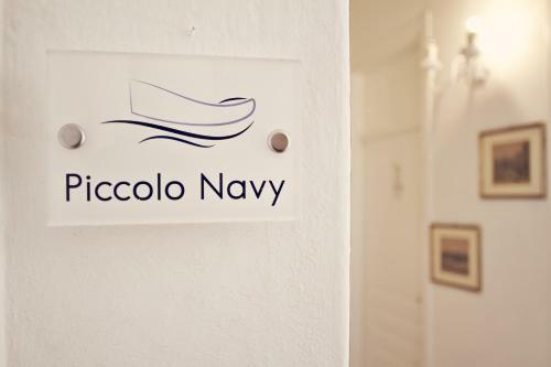 Hostal Piccolo Navy