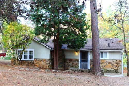 Villa The Pines Cottages