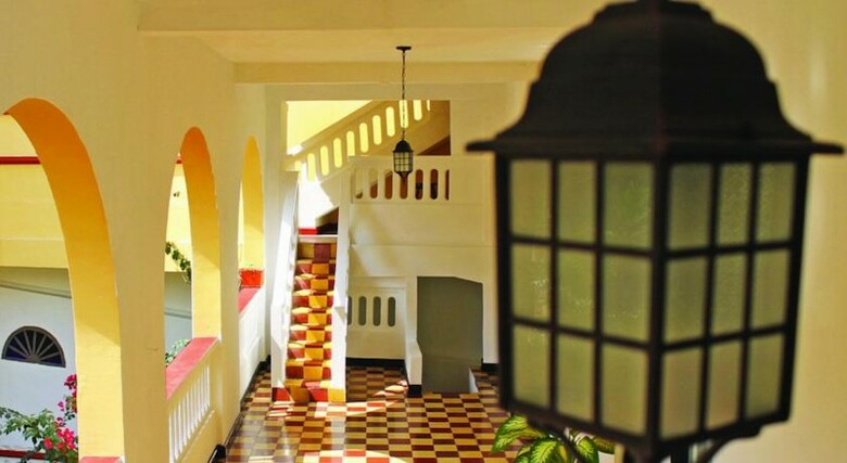 El Claustro Hotel House