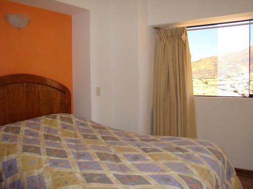Bed & Breakfast Hostal Suecia I