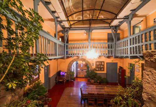 Bed & Breakfast Hostal Suecia I