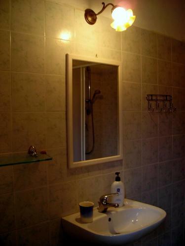 B&B Ixia
