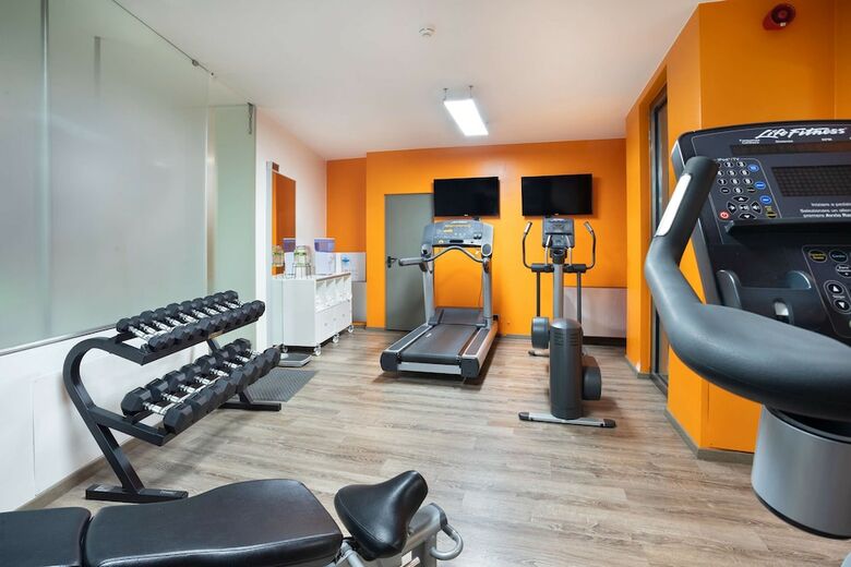Best Western Plus Executive Hotel And Suites