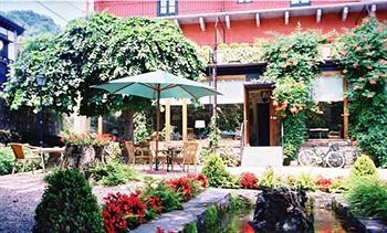 Hotel Churrut