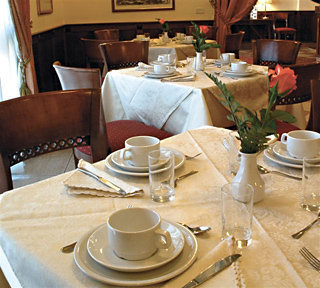 Andor Hotel Plaza