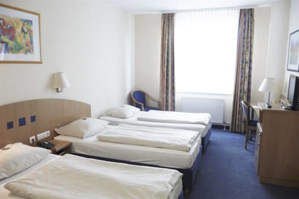 Andor Hotel Plaza