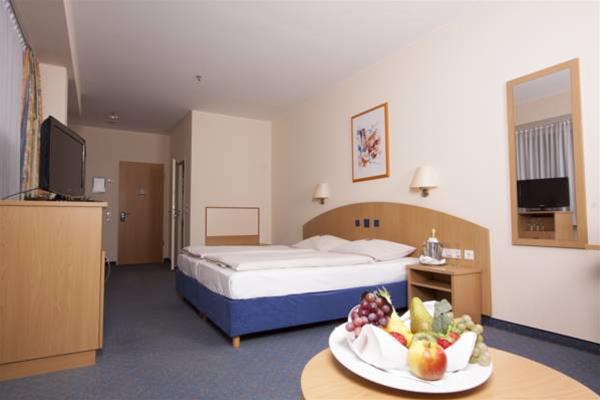 Andor Hotel Plaza