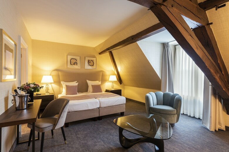 Hotel Oud Huis De Peellaert