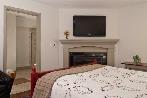 Wayside Inn Bed And Breakfast