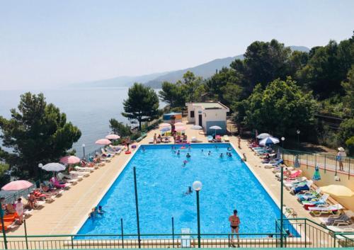 Hostal Camping & Village Rais Gerbi