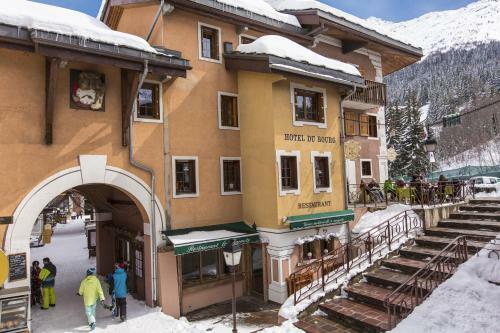 Hotel H�tel Du Bourg