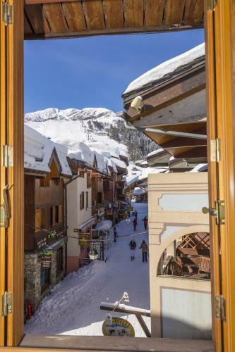 Hotel H�tel Du Bourg