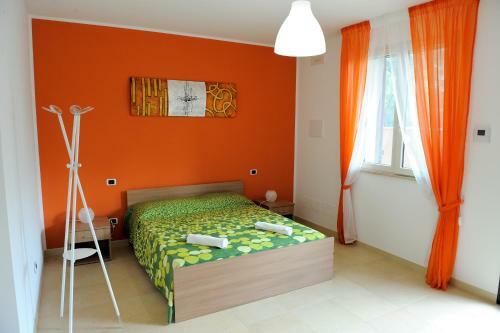 B&B Sun House