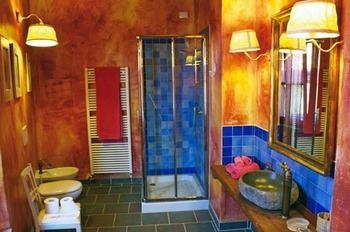 Hostal Oasi Di Galbusera Bianca