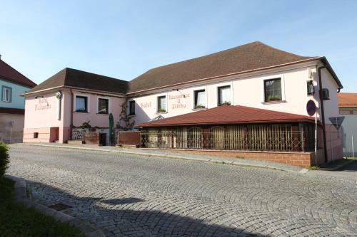 Hotel U Ji?�ho