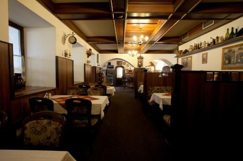 Hotel U Ji?�ho