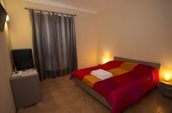 Hostal The Green Guest House