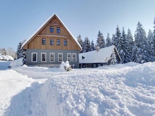 Hotel Perla Jizery