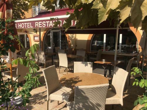 Hotel H�tel-restaurant Du Commerce
