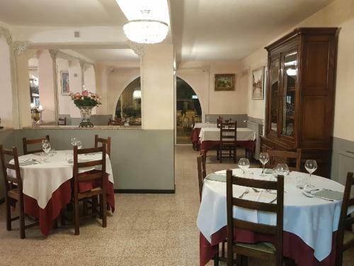 Hotel H�tel-restaurant Du Commerce