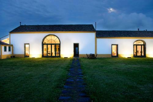 Agroturismo Pico Do Ref�gio - Casas De Campo