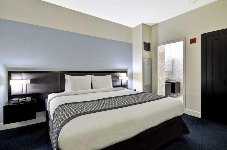 Dylan Hotel