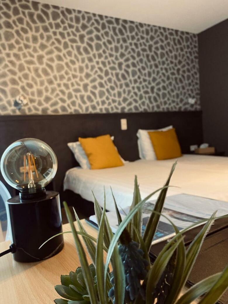 New Hotel De Lives