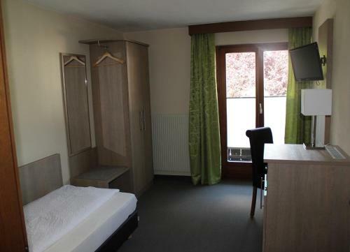 Hostal Gasthof Alfenz