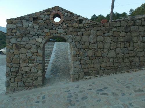 Hostal Agriturismo La Vedetta Dei Nebrodi