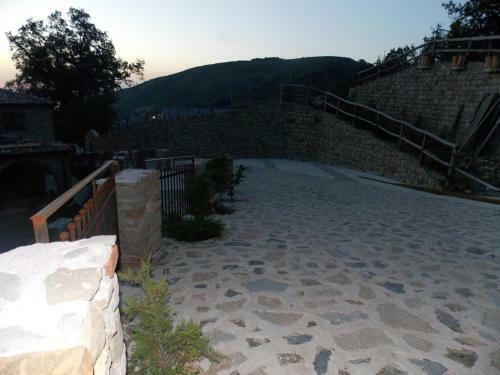 Hostal Agriturismo La Vedetta Dei Nebrodi