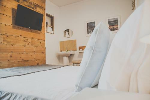 Bed & Breakfast Antique House