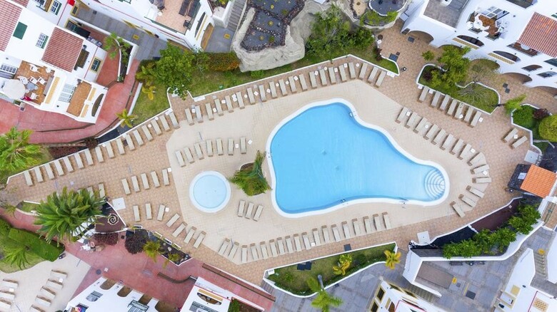 Apartamentos Sunset Harbour Club